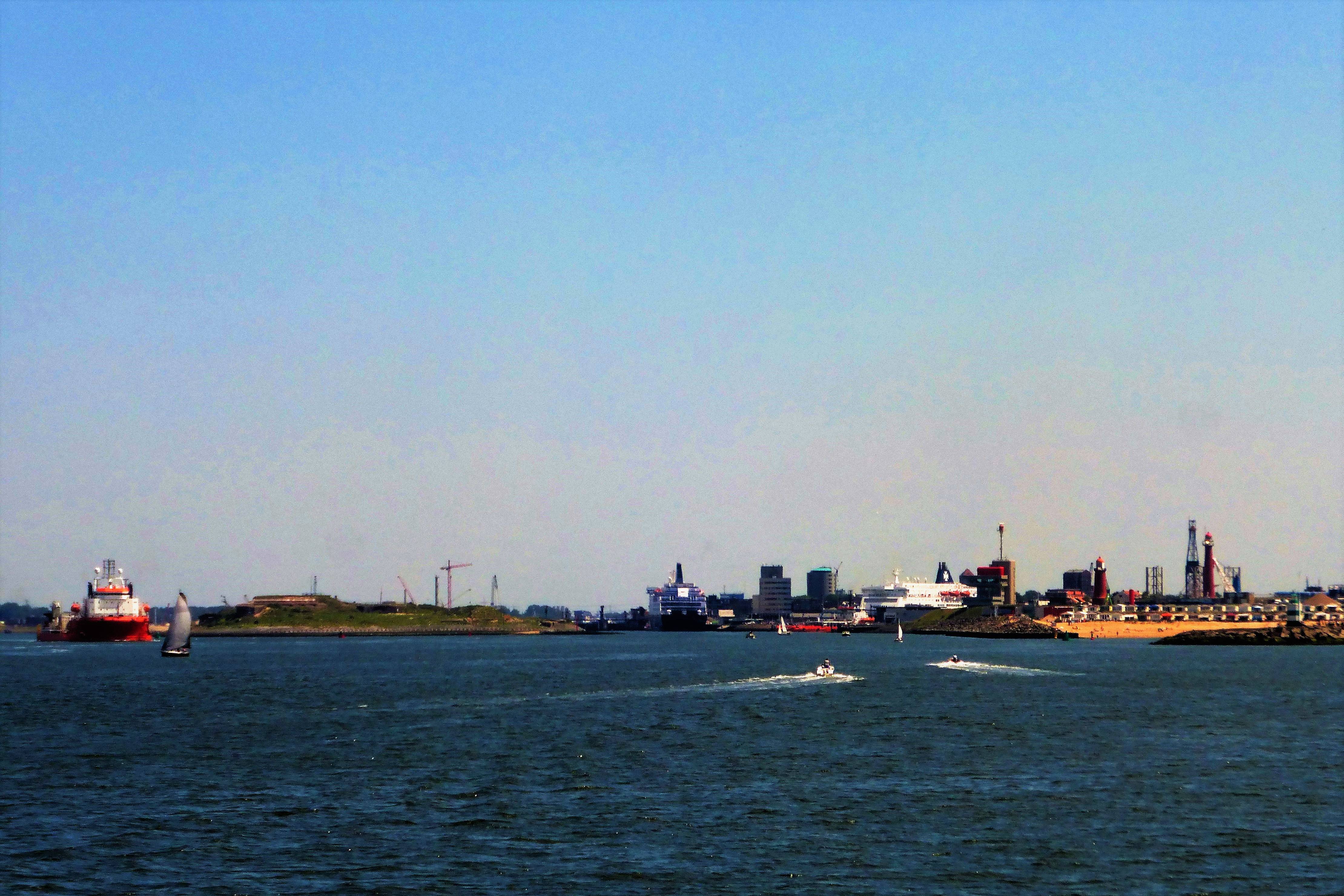 Havenmond IJmuiden   24-06-20 